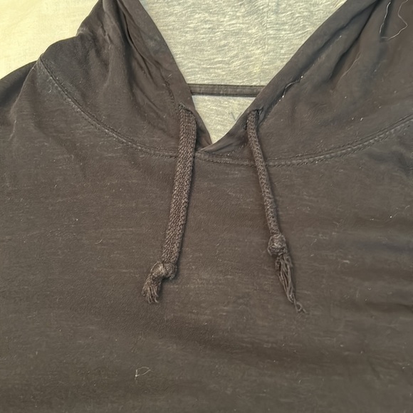 VINCE men lightweight navy and grey trim hoodie size small - Picture 4 of 8